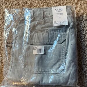 Croft & Barrow Men's Cargo Pants in Light Gray